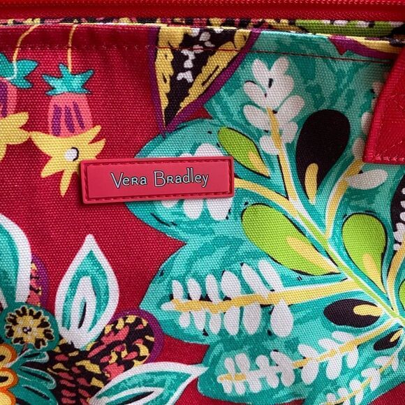 Vera Bradley Botanical Design Oversized Travel Bag - Picture 2 of 7